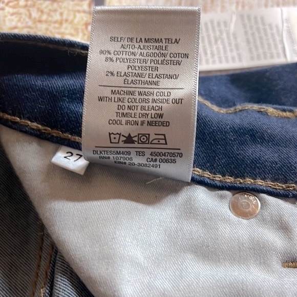 Hudson Jeans Krista Low Rise Ankle Straight Leg Jeans - Picture 11 of 12